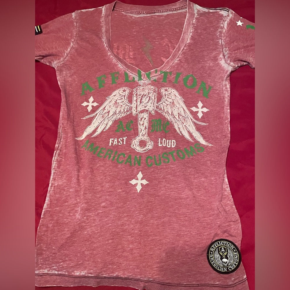 Red affliction shirt L